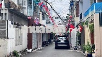 Bán nhà HXH Huỳnh Văn Bánh P13 Phú Nhuận,70m2,4.5x15, 2tầng,gía 13.5tỷ
