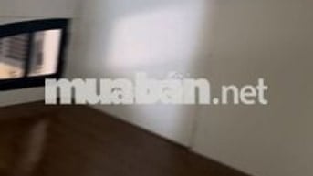 Nhà nguyên căn 2 ngủ Điều Hòa Nóng Lạnh