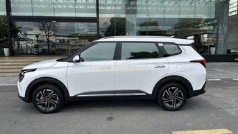 KIA Carens Luxury 2026 Trắng