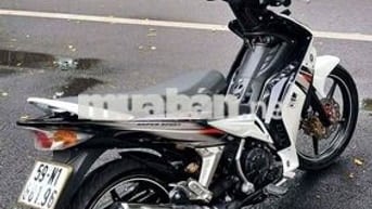 Yamaha Exciter 135 Trắng đen Tự động
