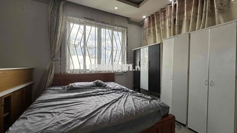 Cho thuê căn 1PN-2PN hơn 120m2 , Phòng bếp riêng, ban công sân vương