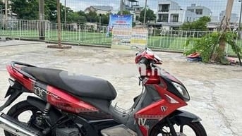 Yamaha Novo LX 2025 màu Đỏ