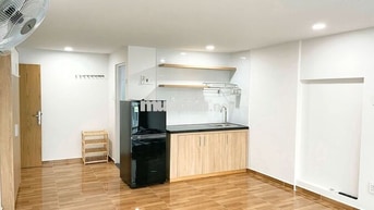 Duplex tầng cao Phú Hoàng Anh 8 studio full nội thất 8,66 tỷ