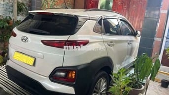 Hyundai Kona 2018 2.0 Tiêu chuẩn Trắng