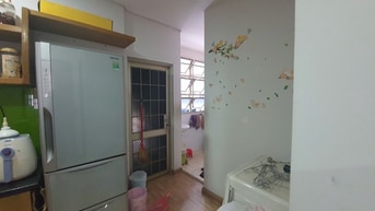 Chung cư Screc - Nhiêu Lộc căn 2p ngủ, rộng 73m2 giá 12,5tr/tháng.