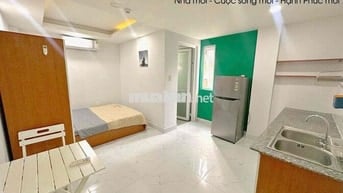 Căn Hộ Full Nội Thất 5.5 Triệu, Thang Máy – Phú Nhuận