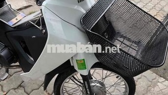 Honda Wave 2022 Trắng Xăng