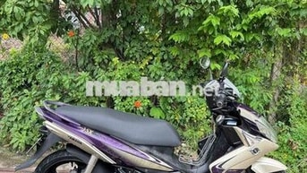 Yamaha Novo 5 Tự động Tím, Vàng cát