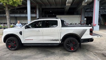 Ford Ranger Stormtrak 2024 4x4 lướt Trắng vay 75%