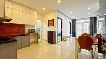 Căn hộ 70m2 2pn full nội thất Nguyễn Bỉnh Khiêm - Q1
