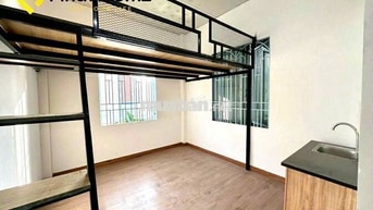 🌹Duplex tầng trệt, cửa sổ trời (Máy Lạnh) - Giữ tới đầu T9 
