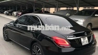 Mercedes C200 2019 màu Đen