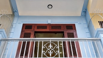 Cho thuê nhà đẹp, 4 tầng, 50m2, ô tô đỗ cửa đường Hoàng Văn Thái