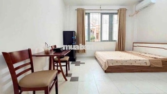 Studio Cửa Sổ nội thất cao cấp cách Sân Bay 3p đi xe