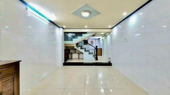 Hẻm Xe Hơi 279/8A Nguyễn Đình Chiểu, Q3, 3Phòng ngủ