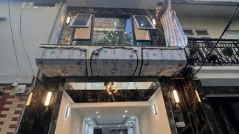 Hiếm Phân lô thang máy Lạc Long Quân, 52m, 8T, 20.5 tỷ