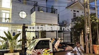 Suzuki Carry Truck 2004 Trắng
