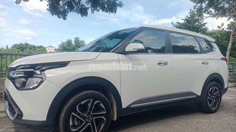 KIA Carens 2025 Trắng 8050 km