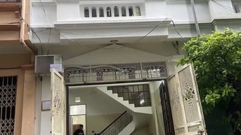Cc mời thuê Phòng 160 trần Đại Nghĩa Dt 25m2 Ban Công 4tr oto đỗ cửa.