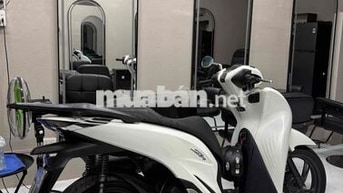 Honda SH 125 CBS 2023 Trắng 12000 km