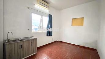 STUDIO CỬA SỔ THOÁNG ĐÓN GIÓ - NỘI THẤT CƠ BẢN - KHU HOÀNG VĂN THỤ