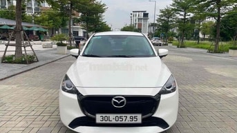 Mazda Mazda 2 Trắng 5 chỗ