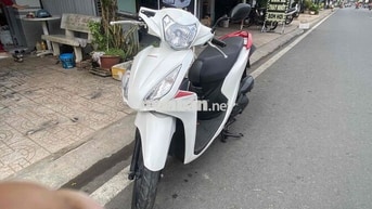 Honda Vision 2019 Trắng Khoá thông minh