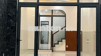 Bán nhà phố phường Hiệp Bình Phước