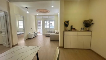 Cho thuê chung cư Phúc Yên, Phan Huy Ích- 2PN, NTCB giá 10tr/tháng