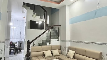 CHO THUÊ 1 PHÒNG TRONG NHÀ NGUYÊN CĂN