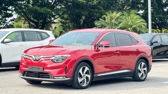 VF8 ECO VIN24 – MUA PIN CATL, GIÁ NÀY KHÔNG CHỐT T