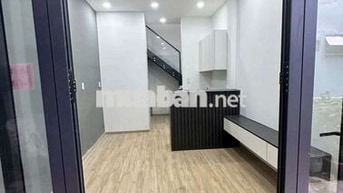 Cho thuê nhà nguyên căn 1 máy lạnh nhà mới