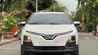 VF5 PLUS 25 - 8.000KM - FREE SẠC KGH
