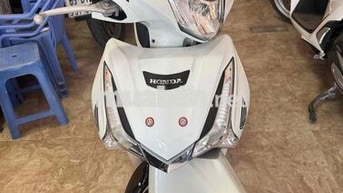 Honda Future 2022 Trắng 10.000 Km