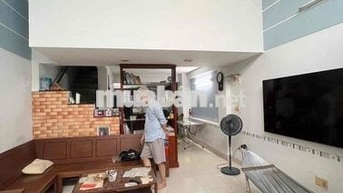 cho thuê nhà mặt tiền nguyễn bá tồng p11 tb. 4m4 x 13m lững lầu 14tr5