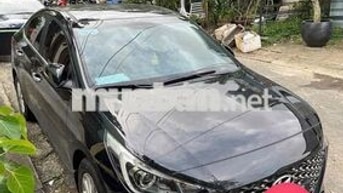 Hyundai Accent 2022 Số tự động 40000 km Đen
