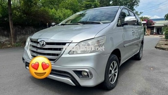 Toyota Innova 2010 Bạc 7 chỗ