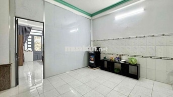 Chính Chủ Cho Thuê | 1PN Ban Công Rộng 50m2 | Điện Nước Siêu Rẻ