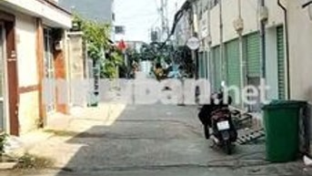 Nhà Hẻm xe hơi Trường Chính Quận 12 đt 3x10m 1 lầu đúc suốt