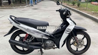 Yamaha Sirius 110 Đen trắng