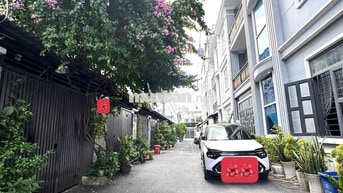 HXH TX25, Thới An, ngay chợ Thạnh Xuân, 4x13.5,  3 tầng BTCT chắc chắn