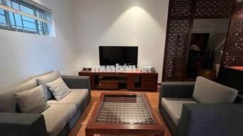 Cho thuê căn hộ 130m² 71 Nguyễn Chí Thanh - 3PN Full nội thất 20 triệu