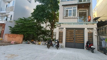 Nhà 5x20 có thang máy khu Tên Lửa, Bình Tân