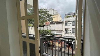 CHỈ 6TR5 CÓ NGAY 1PN CỰC RỘNG , BAN CÔNG CỰC THOÁNG NGAY TRUNG TÂM Q10