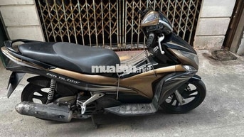 Honda Air Blade Đen, Vàng đồng