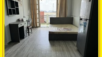 Phòng ngay cầu Băng Ky (Nơ Trang Long), full nội thất, lầu 4