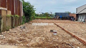 BÁN ĐẤT HẺM XE HƠI ĐỖ VĂN DẬY –96M² – FULL THỔ – GIÁ 2,5 TỶ THƯƠNG LƯỢ