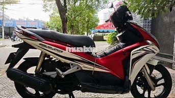 Honda Air Blade 2011 máy rin êm, chức năng đầy đủ
