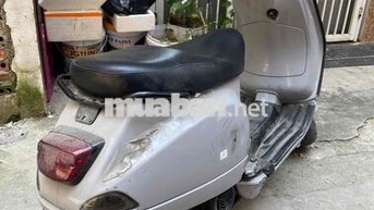 Bán Vespa ie 2011 biển 29D1 128.27 zin chất 3,5tr