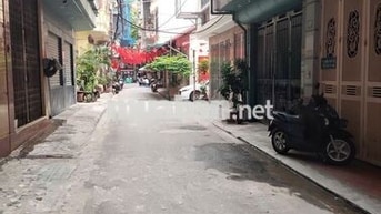 NHÀ 5 TẦNG ĐỒ ĐẸP – Ô TÔ TRÁNH – PHÂN LÔ HOÀNG QUỐC VIỆT – 55M² – 21TR